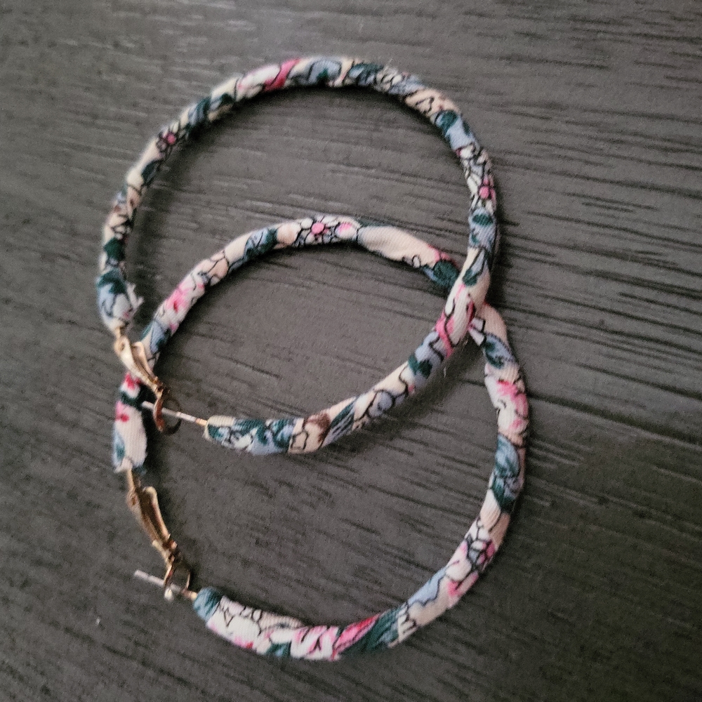 Plunder earrings